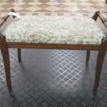 566 8439 Pianopall